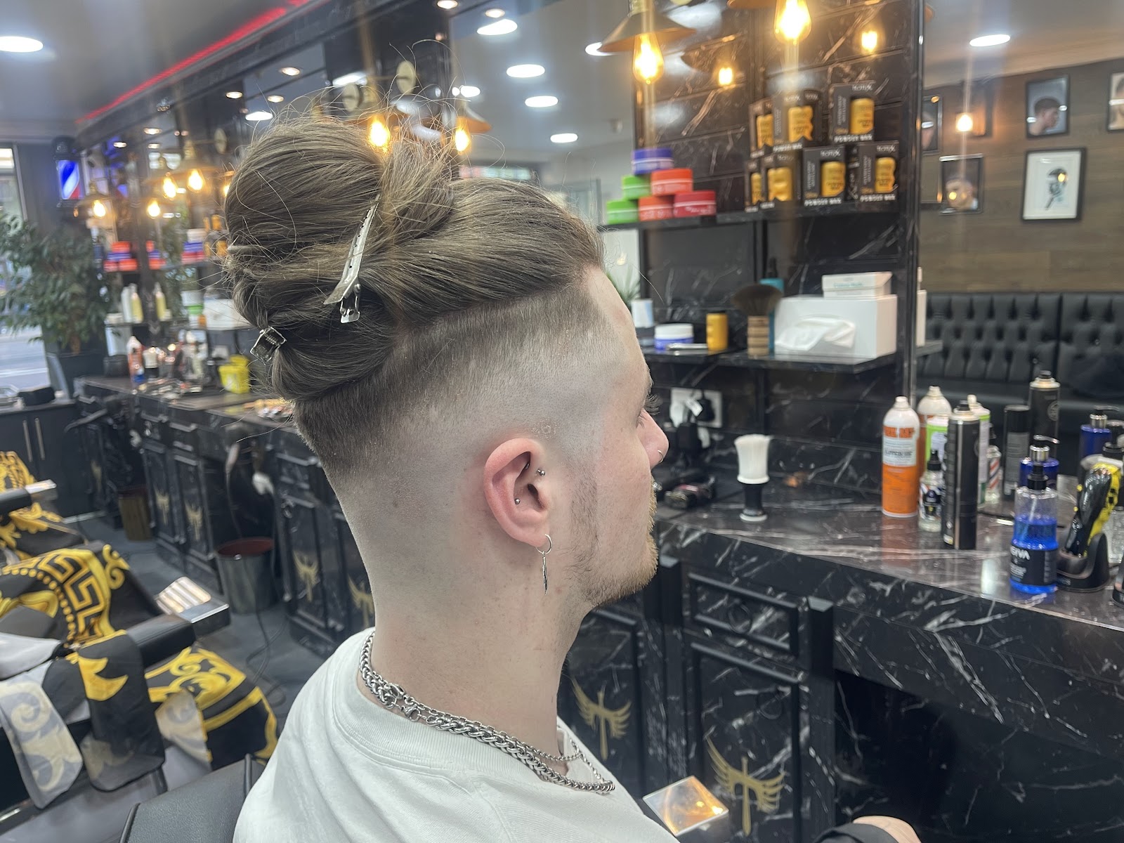Ancoats Barber Shop, photograph 3.