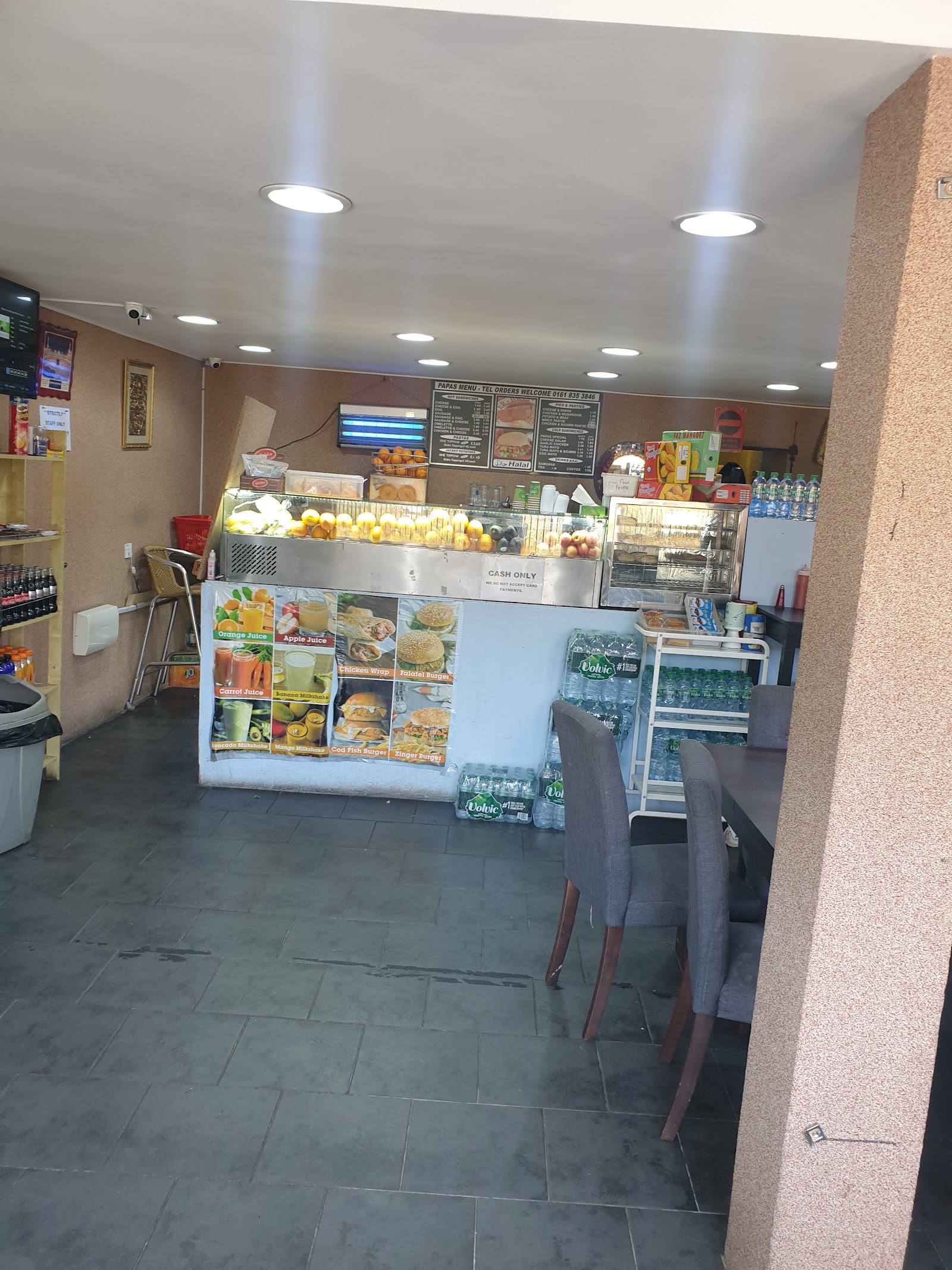 Papas Cafe, photograph 6.